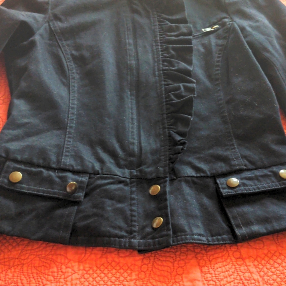 development by Erica Davies Ruffled Jacket - Picture 12 of 12